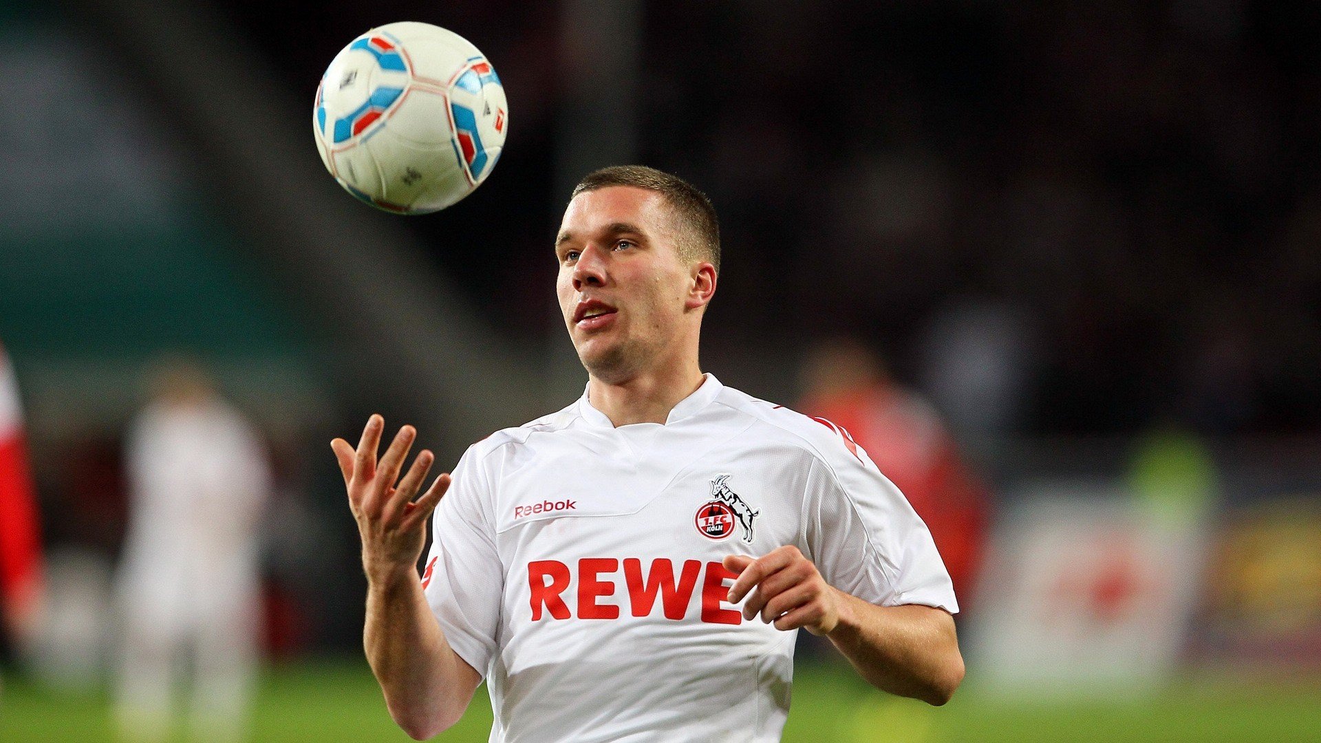 国际运动舞蹈大赛,身体与音乐的完美融合,国际舞蹈运动联合会